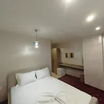 White Boutique Hotel-