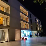 White Boutique Hotel- Hotel
