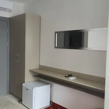 White Boutique Hotel- Hotel *