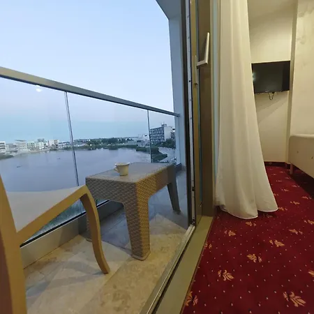 White Boutique Hotel- Hotel