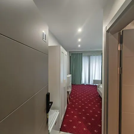 White Boutique Hotel- Hotel Eforie Nord