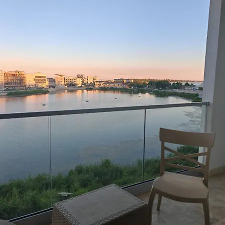 Hotel White Boutique Hotel-