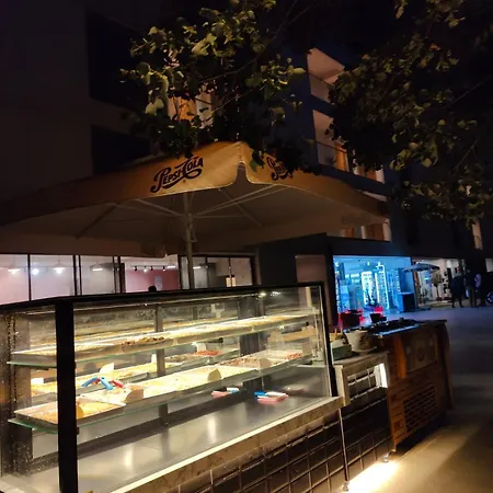 White Boutique Hotel- Hotel Eforie Nord