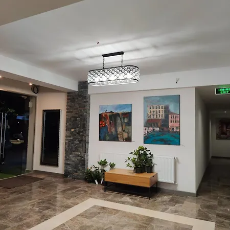 فندق White Boutique Hotel-