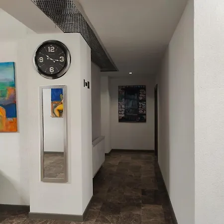 White Boutique Hotel- فندق *