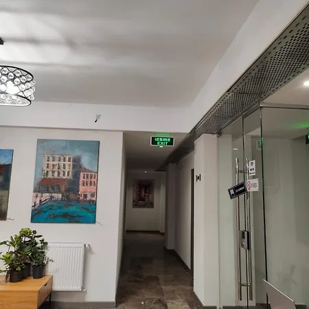 فندق White Boutique Hotel-