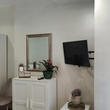 White Boutique Hotel- Hotel Eforie Nord