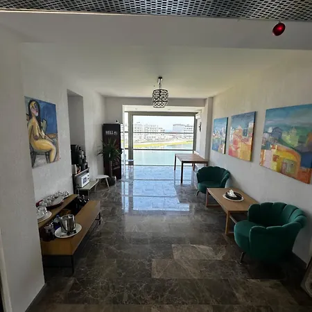 White Boutique Hotel- فندق *
