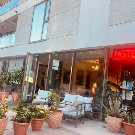 White Boutique Hotel- * Eforie Nord