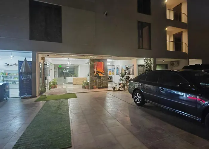 White Boutique Hotel- Szálloda Észak-Eforie