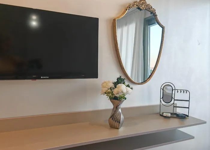 White Boutique Hotel- Szálloda