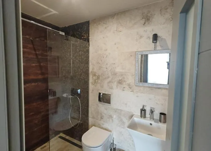 White Boutique Hotel- Szálloda *