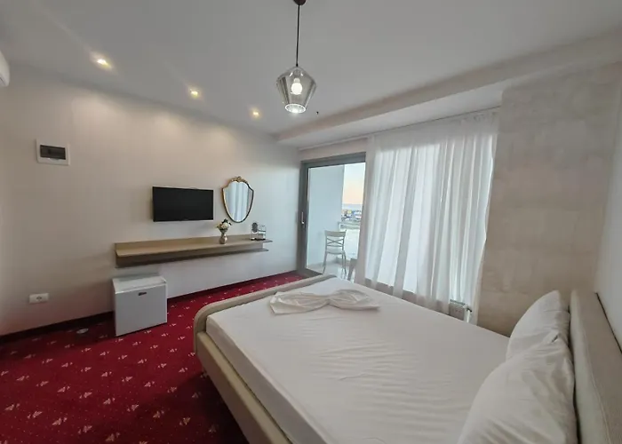 Szálloda White Boutique Hotel- *