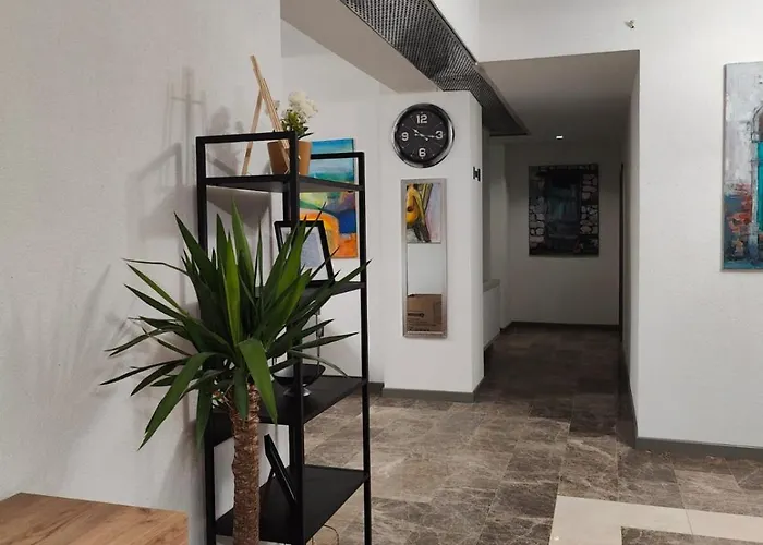 White Boutique Hotel- Szálloda Észak-Eforie