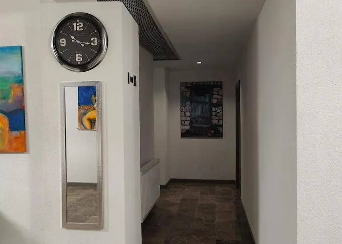 White Boutique Hotel- Szálloda *