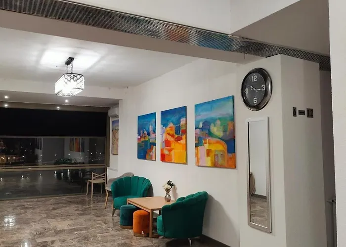 Szálloda White Boutique Hotel- *