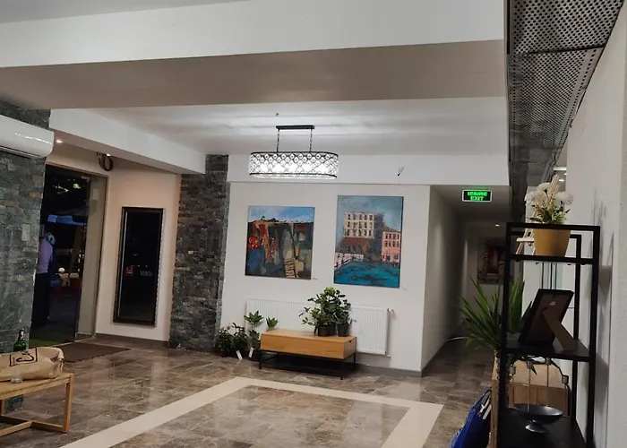 White Boutique Hotel- Szálloda *