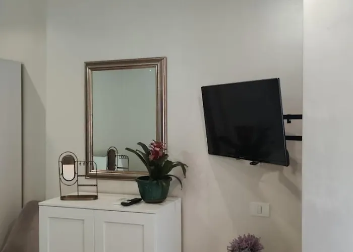 White Boutique Hotel- Szálloda Észak-Eforie