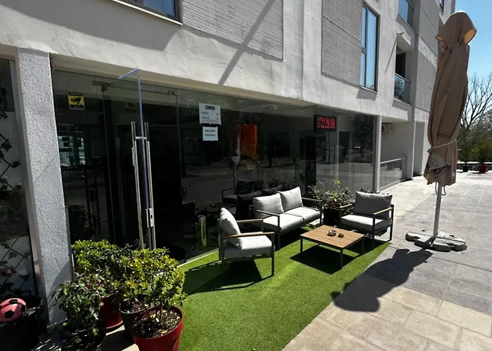 Szálloda White Boutique Hotel- *